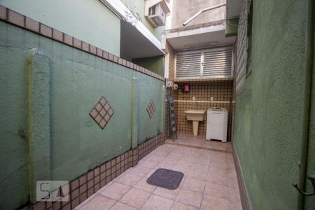 Área de Serviço de casa para alugar com 2 quartos, 90m² em Irajá, Rio de Janeiro