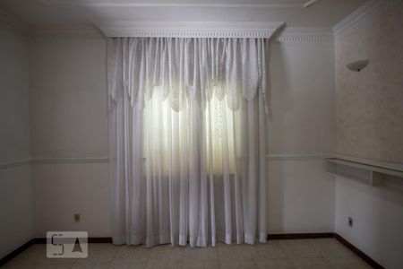 Sala de casa para alugar com 2 quartos, 90m² em Irajá, Rio de Janeiro