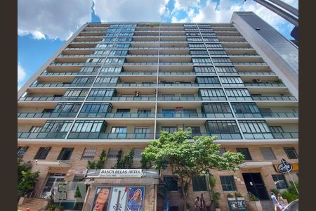 Apartamento à venda com 140m², 2 quartos e sem vagaFachada