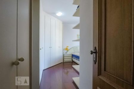 Apartamento à venda com 158m², 3 quartos e 3 vagasQuarto 4 - suite