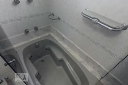 Apartamento à venda com 158m², 3 quartos e 3 vagasQuarto 4 - suite