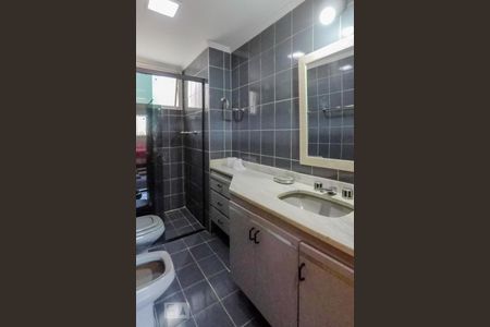 Apartamento à venda com 158m², 3 quartos e 3 vagasBanheiro