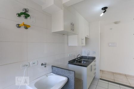 Cozinha e Área de Serviço de apartamento à venda com 2 quartos, 46m² em Taboão, São Bernardo do Campo