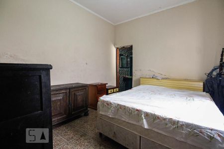 Casa à venda com 210m², 4 quartos e 2 vagasSuíte 2