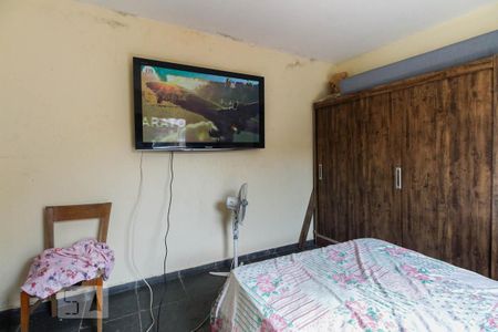 Casa à venda com 210m², 4 quartos e 2 vagasSuíte - Edícula