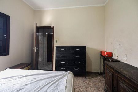 Casa à venda com 210m², 4 quartos e 2 vagasSuíte 2