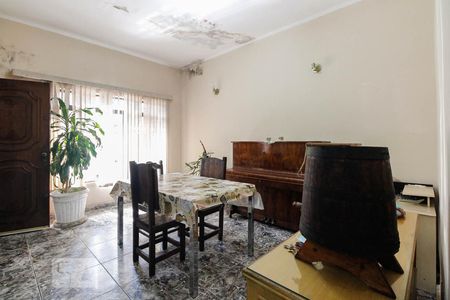 Sala de casa à venda com 4 quartos, 210m² em Parque São Jorge, São Paulo