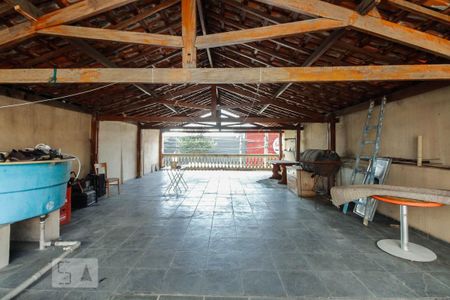 Casa à venda com 210m², 4 quartos e 2 vagasÁrea externa