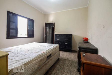 Casa à venda com 210m², 4 quartos e 2 vagasSuíte 2