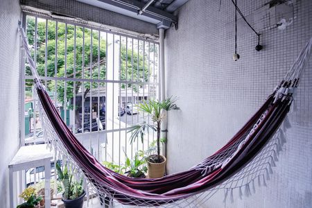 Apartamento à venda com 75m², 2 quartos e 1 vaga Apartamento à venda com 75m², 2 quartos e 1 vagaVaranda Sala