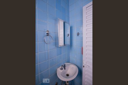 Casa à venda com 150m², 4 quartos e sem vagaBanheiro 2