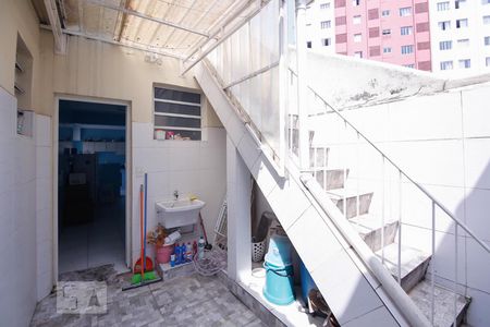 Casa à venda com 150m², 4 quartos e sem vagaÁrea de Serviço