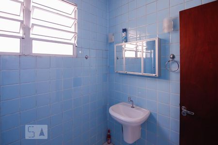 Casa à venda com 150m², 4 quartos e sem vagaBanheiro 1