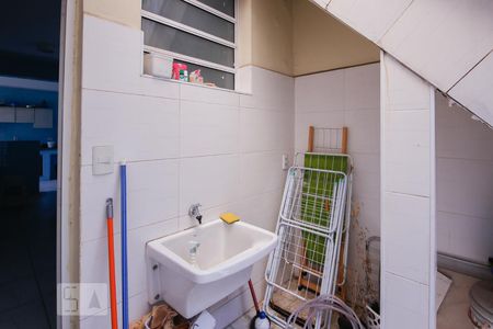 Casa à venda com 150m², 4 quartos e sem vagaÁrea de Serviço