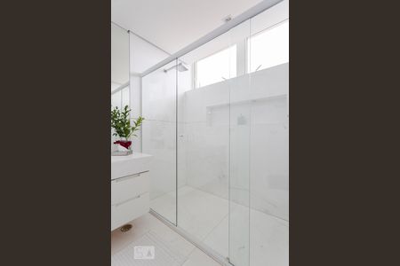 Apartamento à venda com 260m², 1 quarto e 2 vagasBanheiro