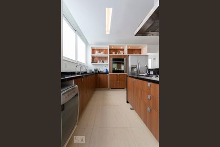 Apartamento à venda com 260m², 1 quarto e 2 vagasCozinha