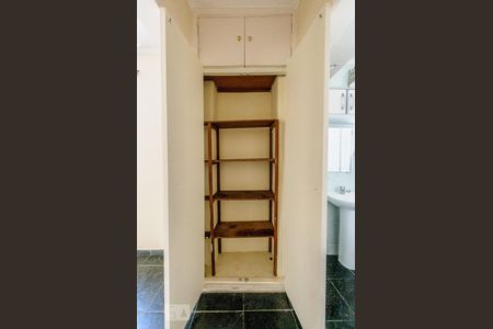 Hall de apartamento para alugar com 1 quarto, 40m² em Centro, Campinas