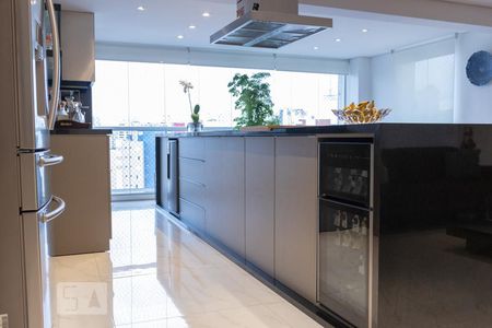 Apartamento à venda com 140m², 3 quartos e 2 vagasCozinha