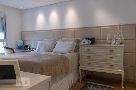 Apartamento à venda com 140m², 3 quartos e 2 vagasSuite 1