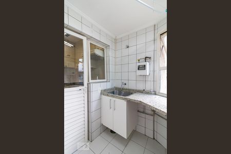 Apartamento à venda com 64m², 2 quartos e 1 vagaÁrea de serviço