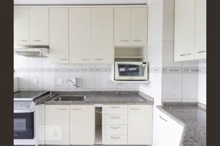 Apartamento para alugar com 65m², 2 quartos e sem vaga Apartamento para alugar com 65m², 2 quartos e sem vagaCozinha