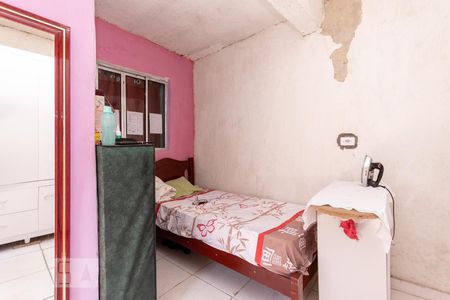 Casa à venda com 150m², 5 quartos e 2 vagas Casa à venda com 150m², 5 quartos e 2 vagasQuarto 2