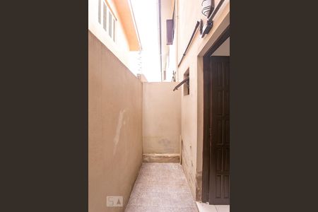 Casa de condomínio para alugar com 46m², 2 quartos e sem vagaVaranda