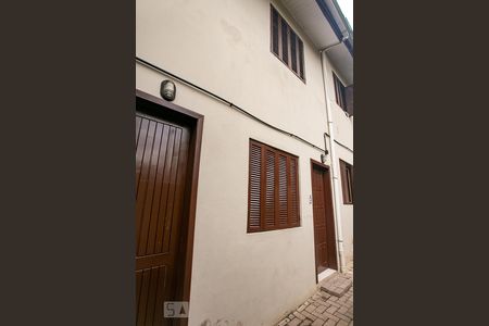 Casa de condomínio para alugar com 46m², 2 quartos e sem vagaFachada