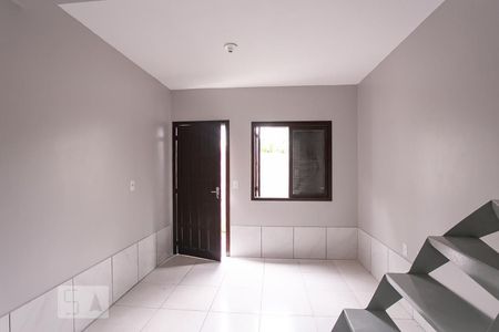 Casa de condomínio para alugar com 46m², 2 quartos e sem vagaSala