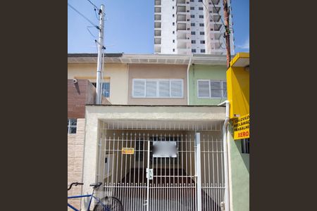 Casa à venda com 148m², 2 quartos e 1 vagaFachada