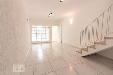 Sala de casa à venda com 2 quartos, 148m² em Centro, Osasco
