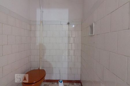 Casa à venda com 148m², 2 quartos e 1 vagaBanheiro