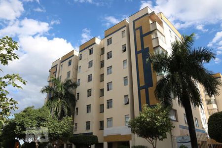 Apartamento para alugar com 78m², 3 quartos e 1 vagaFachada