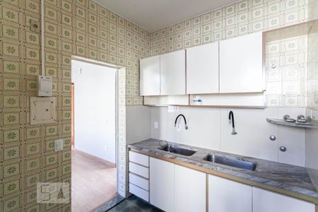 Apartamento à venda com 170m², 4 quartos e 2 vagasCozinha