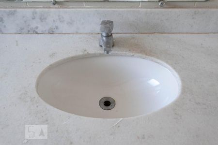 Apartamento à venda com 170m², 4 quartos e 2 vagasBanheiro da Suíte 2 - Pia