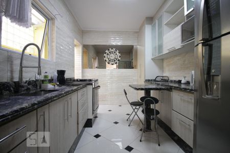 Casa de condomínio à venda com 155m², 3 quartos e 3 vagasCozinha