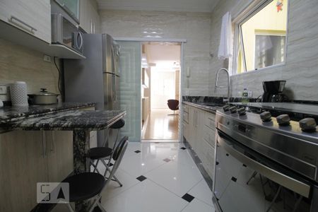 Casa de condomínio à venda com 155m², 3 quartos e 3 vagasCozinha