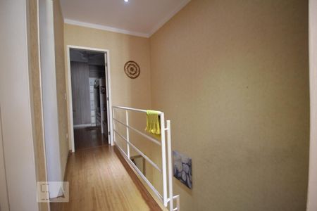 Casa de condomínio à venda com 155m², 3 quartos e 3 vagasCorredor