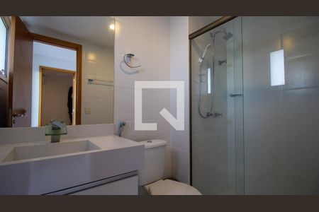 Apartamento para alugar com 131m², 3 quartos e 2 vagas Apartamento para alugar com 131m², 3 quartos e 2 vagasBanheiro Social 2