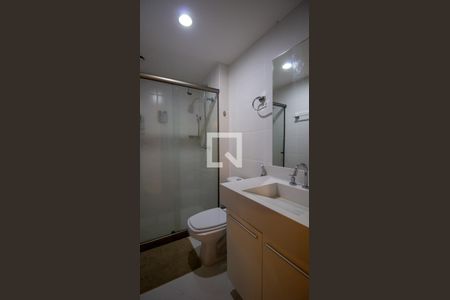 Apartamento para alugar com 131m², 3 quartos e 2 vagas Apartamento para alugar com 131m², 3 quartos e 2 vagasBanheiro da Suíte