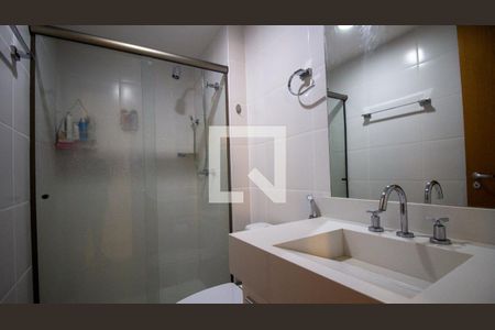 Apartamento para alugar com 131m², 3 quartos e 2 vagas Apartamento para alugar com 131m², 3 quartos e 2 vagasBanheiro da Suíte