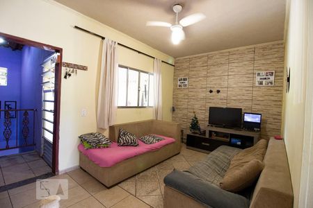Sala de casa para alugar com 2 quartos, 150m² em Jardim America Iv, Várzea Paulista
