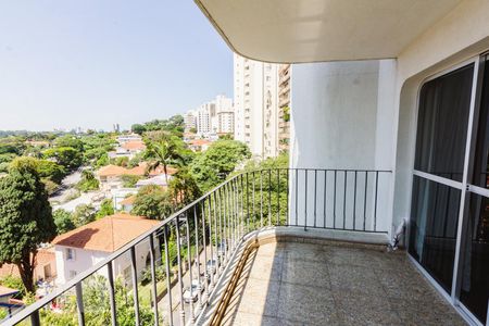 Varanda de apartamento à venda com 3 quartos, 190m² em Pacaembu, São Paulo
