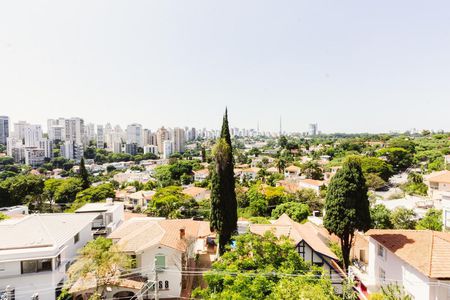 Varanda Vista de apartamento à venda com 3 quartos, 190m² em Pacaembu, São Paulo