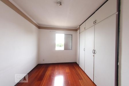 Quarto 1 de apartamento à venda com 2 quartos, 75m² em Jardim do Lago, Campinas