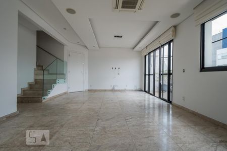 Sala de apartamento para alugar com 3 quartos, 160m² em Chácara Santo Antônio (zona Sul), São Paulo