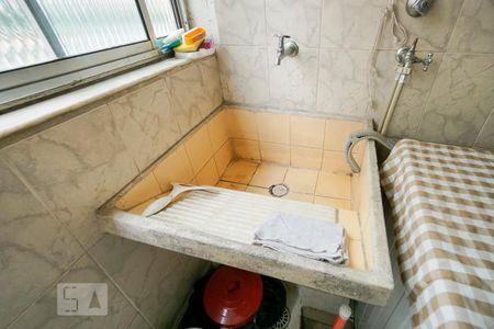 Apartamento à venda com 69m², 2 quartos e 1 vagaDetalhe área de serviço