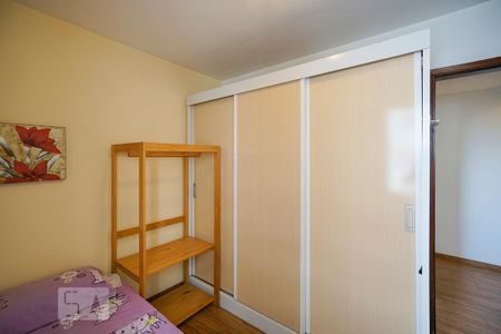 Apartamento à venda com 69m², 2 quartos e 1 vagaQuarto 02