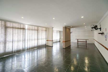 Apartamento à venda com 69m², 2 quartos e 1 vagaSalão de festas
