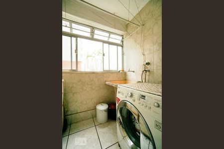 Apartamento à venda com 69m², 2 quartos e 1 vagaÁrea de serviço